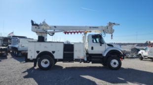 2019 International 7300 4x4 2012 Terex C4047 Digger Derrick