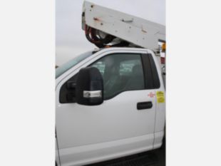 2017 Ford F-550 Gas Powered 4x4 Terex T-292 Bucket Truck