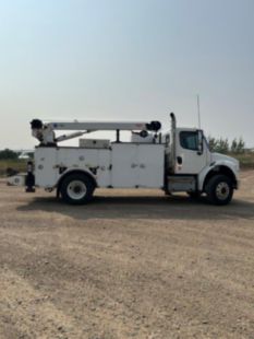 2018 Freightliner M2106 4x2 AUTO CRANE HC8X Service Truck