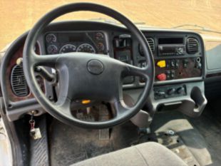 2018 Freightliner M2106 4x2 AUTO CRANE HC8X Service Truck