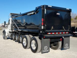 2025 Peterbilt 567 12x4 20' Load King Dump Truck