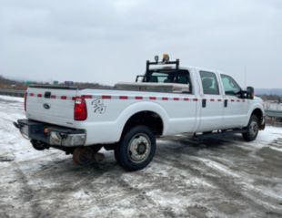 2016 Ford F350 4x4 Hi Rail Pickup Truck