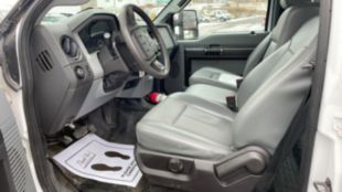 2016 Ford F350 4x4 Hi Rail Pickup Truck