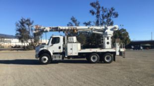 2015 Freightliner M2106 6x6 Terex C6060 Digger Derrick