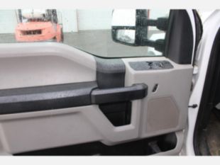 2017 Ford F-550 Gas Powered 4x4 Terex T-292 Bucket Truck