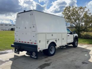 2024 Ford F600 4x4 Load King Service Truck