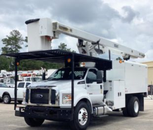 2019 Ford F750 4x2 Versalift VO260REV Forestry Bucket Truck