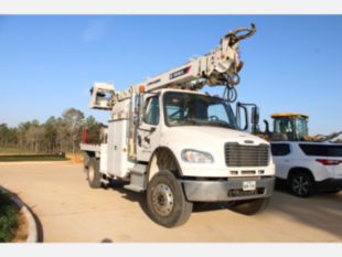 2020 Freightliner 4x4 Terex Commander 4047 Digger Derrick Truck