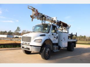 2020 Freightliner 4x4 Terex Commander 4047 Digger Derrick Truck