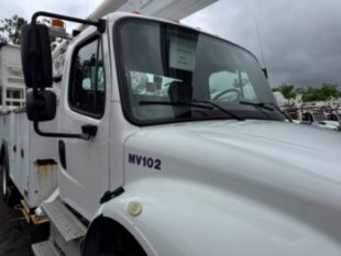 2017 Freightliner M2 Diesel 4x2 Altec Material Handler Bucket Truck