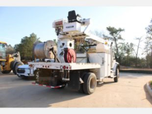 2020 Freightliner 4x4 Terex Commander 4047 Digger Derrick Truck