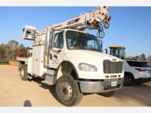 2020 Freightliner 4x4 Terex Commander 4047 Digger Derrick Truck