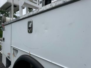 2017 Freightliner M2 Diesel 4x2 Altec Material Handler Bucket Truck