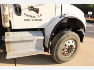 2020 Freightliner 4x4 Terex Commander 4047 Digger Derrick Truck