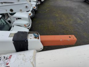 2017 Freightliner M2 Diesel 4x2 Altec Material Handler Bucket Truck