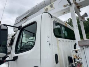 2017 Freightliner M2 Diesel 4x2 Altec Material Handler Bucket Truck