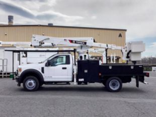 2025 Ford F550 4x4 Terex Utilities LT40-RM Bucket Truck