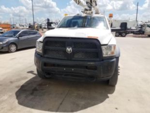 2016 Dodge RAM 5500 4x4 Terex TL38 Bucket Truck