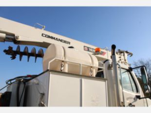 2020 Freightliner 4x4 Terex Commander 4047 Digger Derrick Truck