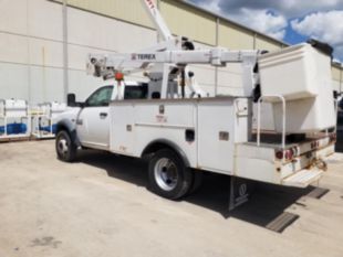 2016 Dodge RAM 5500 4x4 Terex TL38 Bucket Truck