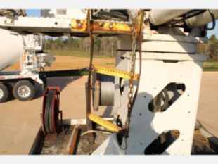 2020 Freightliner 4x4 Terex Commander 4047 Digger Derrick Truck