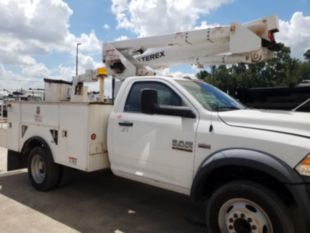 2016 Dodge RAM 5500 4x4 Terex TL38 Bucket Truck