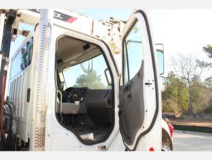 2020 Freightliner 4x4 Terex Commander 4047 Digger Derrick Truck