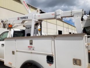 2016 Dodge RAM 5500 4x4 Terex TL38 Bucket Truck