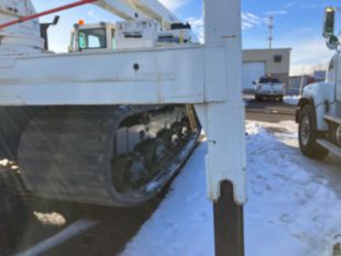 2016 CTOS CTRAC8000 Tracked Versalift VST-9500-I Bucket