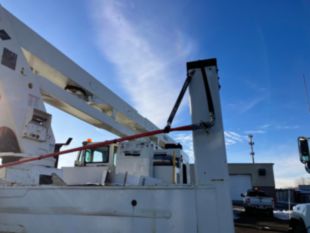 2016 CTOS CTRAC8000 Tracked Versalift VST-9500-I Bucket