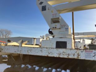 2016 CTOS CTRAC8000 Tracked Versalift VST-9500-I Bucket