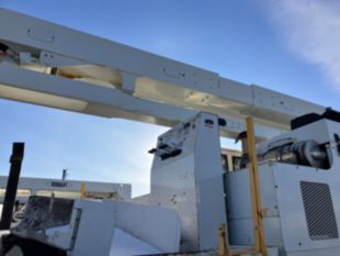 2016 CTOS CTRAC8000 Tracked Versalift VST-9500-I Bucket