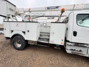 2015 Freightliner M2 Diesel 4x4 Terex HRX-55 Material Handler Bucket Truck