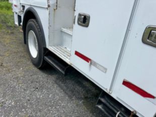 2017 Freightliner M2 Diesel 4x4 Altec Material Handler Bucket Truck