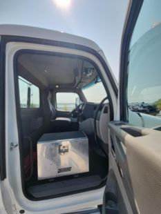 2022 Peterbilt 579 4x2 Road Tractor