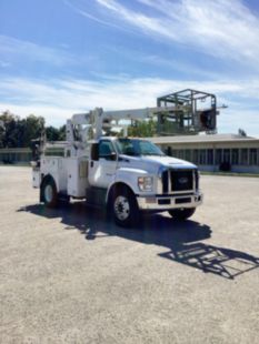 2018 Ford F-750 4x2 Versalift VTP-40-NE Cable Placer