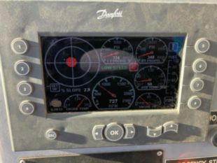 2016 CTOS CTRAC8000 Tracked Versalift VST-9500-I Bucket