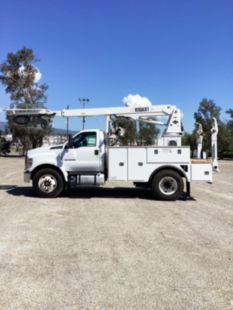 2018 Ford F-750 4x2 Versalift VTP-40-NE Cable Placer