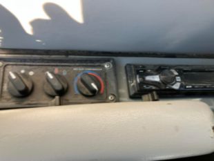 2016 CTOS CTRAC8000 Tracked Versalift VST-9500-I Bucket