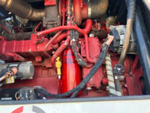 2016 CTOS CTRAC8000 Tracked Versalift VST-9500-I Bucket