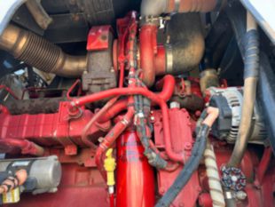 2016 CTOS CTRAC8000 Tracked Versalift VST-9500-I Bucket