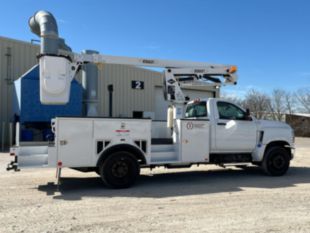 2023 Chevrolet 5500 4x2 Versalift SST-36-NE Bucket Truck