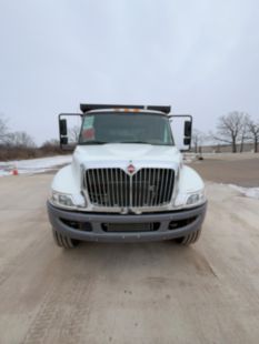2019 International 4300 4x2 Load King 10 Ft. Dump Truck