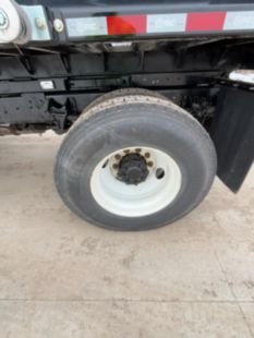 2019 International 4300 4x2 Load King 10 Ft. Dump Truck