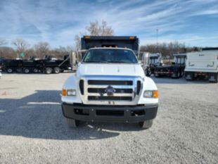 2015 Ford F750 4x2 2024 Load King 10 Ft. Dump Truck