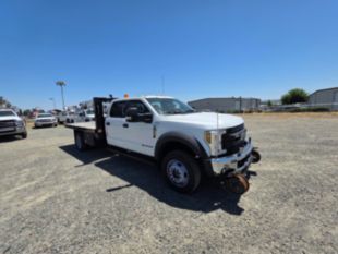 2018 Ford F-550 Powerstroke Diesel Crew Cab 4x4 "Rail Gear Equipped" Flatbed Truck