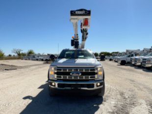 Ford F600 4x4 Versalift VST-52-MHI Bucket Truck