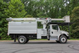 60 ft Insulated Forestry Bucket Truck