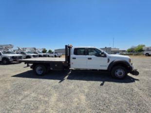 2018 Ford F-550 Powerstroke Diesel Crew Cab 4x4 "Rail Gear Equipped" Flatbed Truck