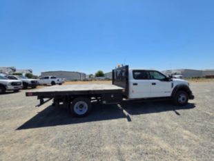 2018 Ford F-550 Powerstroke Diesel Crew Cab 4x4 "Rail Gear Equipped" Flatbed Truck